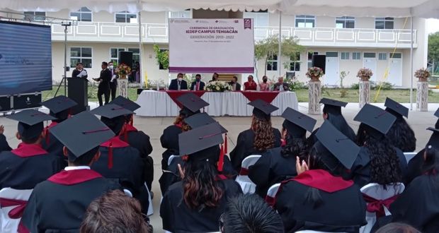 Egresan 2 mil 194 nuevos profesionistas del Instituto de Educación Digital del Estado