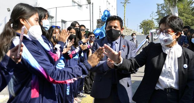 Mi reto y compromiso es mejorar las condiciones laborales de los docentes: Rectora Lilia Cedillo Ramírez