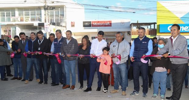 Con inversión de 20 mdp, comuna rehabilita calle en la Romero Vargas