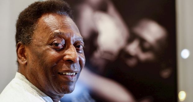 A los 82 años muere Pelé el brasileño astro del futbol mundial 