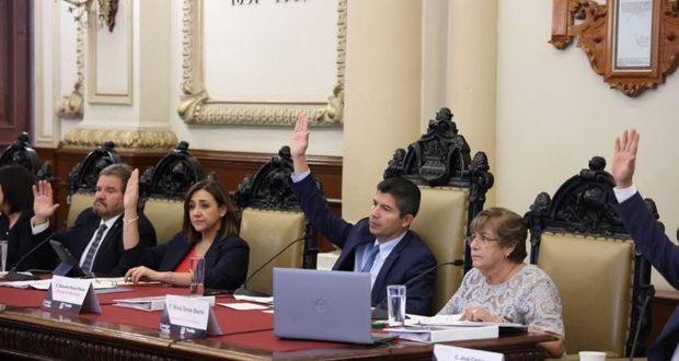 Cabildo de Puebla aprueba iniciativa de Ley de Ingresos 2023