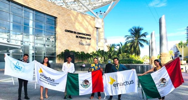 Dan 1er lugar mundial a emprendedores de BUAP por saneamiento de agua