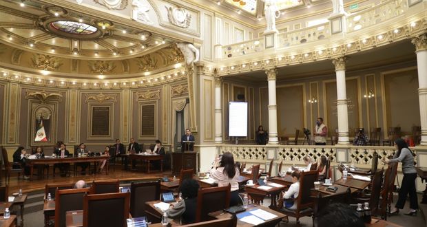 En Congreso, proponen expedir ley regulatoria de construcciones en Puebla