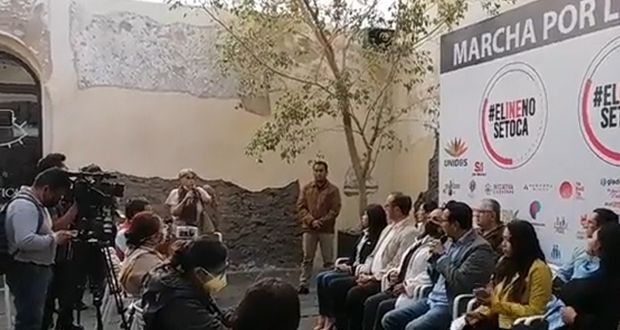 Mi sirvienta no conoce la reforma: señora rumbo a marcha pro INE