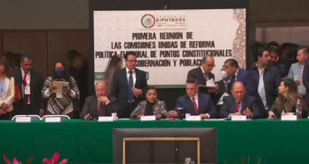 Morena presenta proyecto y va por votar reforma electoral el 1 de diciembre