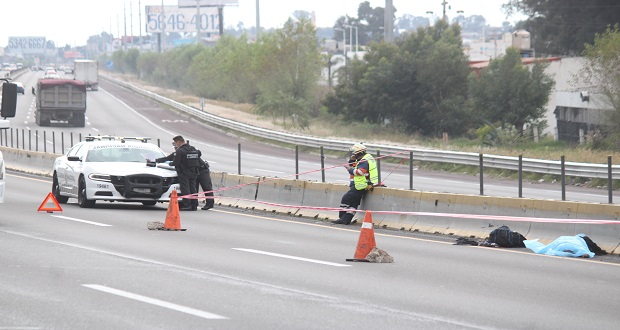 Cruce mortal; muere atropellada en la autopista México-Puebla