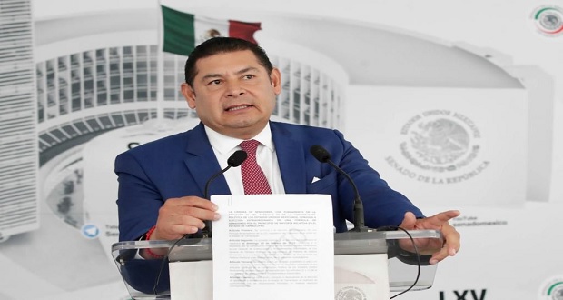 Llama Armenta a ponderar salud ante amparos por etiquetado frontal