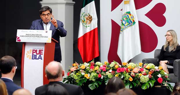 En foro, gobierno poblano va por impulsar y anunciar inversiones en energía