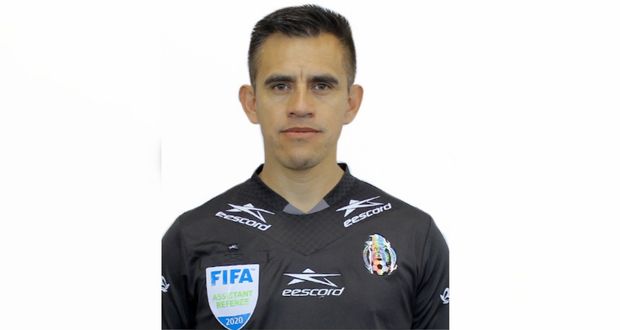 Poblano Miguel Hernández Paredes, árbitro en semis del mundial