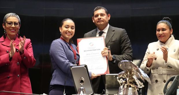Senado reconoce a Katya Echazarreta, primera mujer astronauta mexicana en viajar al espacio