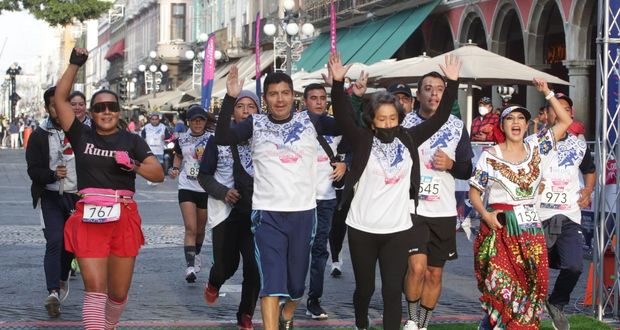 En 1er medio maratón, participaron dos mil 500 personas de México y el mundo