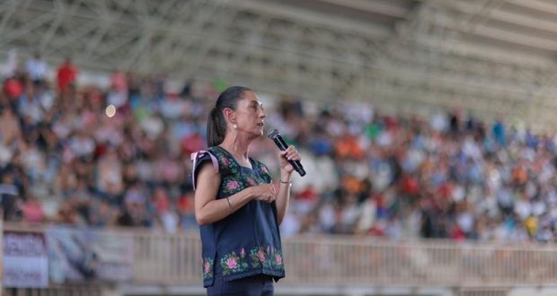 La esencia de la Cuarta Transformación es luchar contra la discriminación, racismo y clasismo: más de 3 mil yucatecos arropan a Claudia Sheinbaum en conferencia magistral