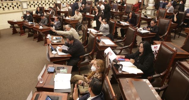 Congreso de Puebla aprueba leyes secundarias de reforma judicial de Barbosa