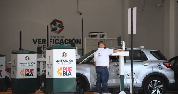 Confirman dos verificaciones al año en Puebla; multas a pagarse en 30 días. Foto: EsImagen