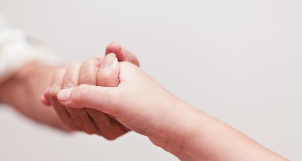 DIF estatal resguarda a niña maltratada en Galaxia La Calera