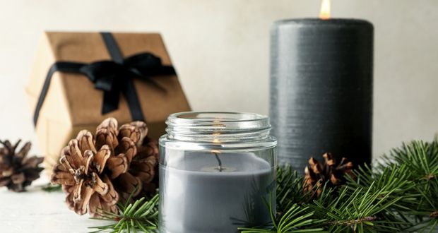 Pese a Covid, Monserrat emprende negocio de velas y busca registrar su marca