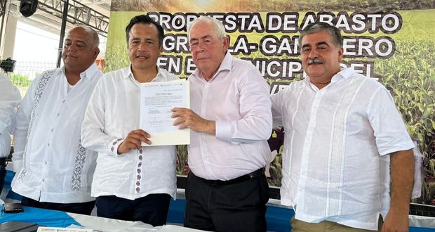 Segalmex-Liconsa y Veracruz acuerdan aumentar producción de leche