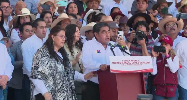Puebla está con la 4T; participan 100 mil poblanos en movilización