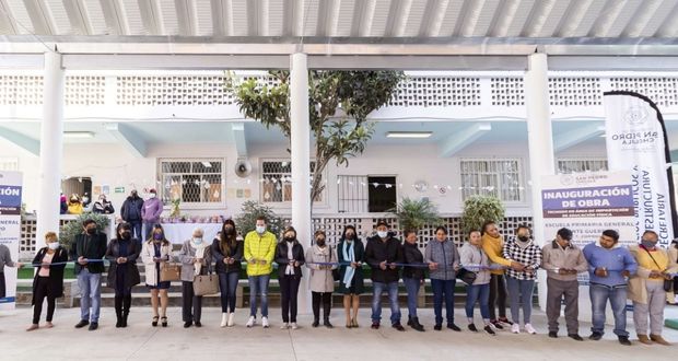 San Andrés construye techado en escuela Vicente Guerrero tras 8 años
