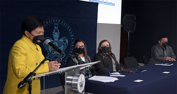 Prepa Cabrera atiende a estudiantes y sube índices académicos: Cedillo