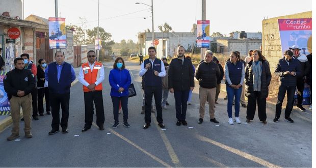 Ayuntamiento inaugura obras de electrificación en sur de ciudad