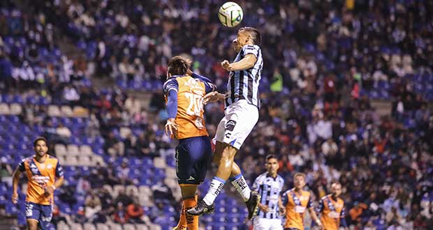 Puebla gana su primer juego de la campaña; vence 2-0 a Querétaro