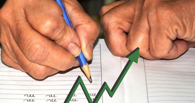En 3 años, centros para alfabetizar en Puebla suben 12%; en país bajan 25%