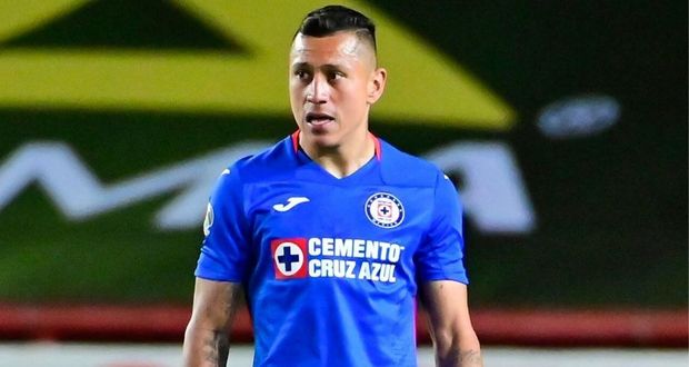 “Cata” Domínguez pide disculpas por fiesta con temática de narcos