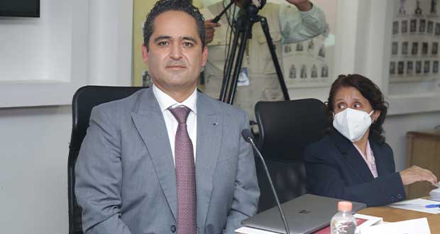 Función Pública, sin denuncias contra Lozano por gestión en SEP