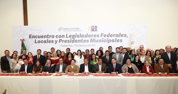 Céspedes y CEN reúnen a grupos de Morena en Puebla; coinciden en unidad para 2024