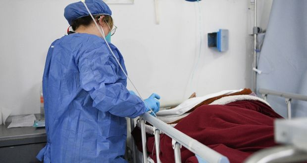 Puebla, con mil 680 casos activos de Covid en 64 municipios: Salud