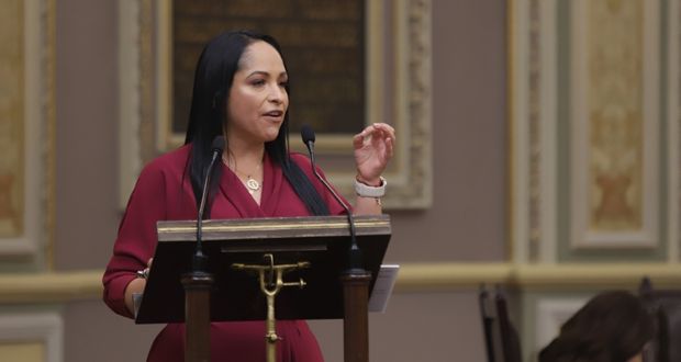 Lizeth Sánchez se apunta para gubernatura de Puebla con Juntos Haremos Historia