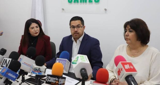Detienen a exdirector de sanitario y dos más por casos de meningitis en Durango
