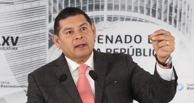 Armenta propone reforma para avanzar en transición a autos eléctricos