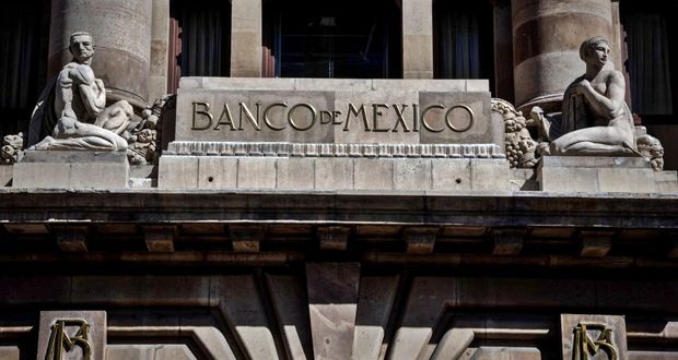 Banxico sube tasa de interés al 11%; primera alza en 2023