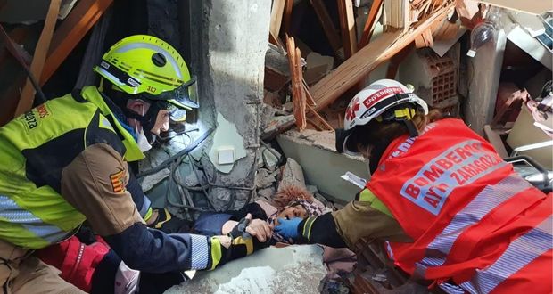 A 8 días de terremotos, siguen rescates; van 36 mil muertos en Turquía y Siria