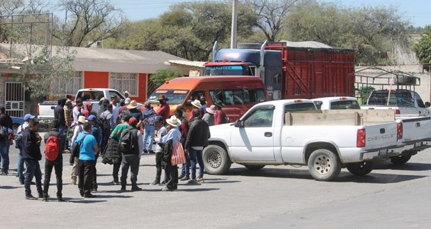 En Coyomeapan, exigen fin de "cacicazgo" y justicia por ejecutados