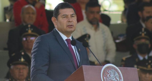 Bandera de México recoge esencia del sentido nacional: Armenta