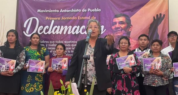 Participan 250 poblanos en jornada nacional de declamación de Antorcha