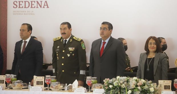 Ejército, fundamental para seguridad y pacificación del país: Céspedes