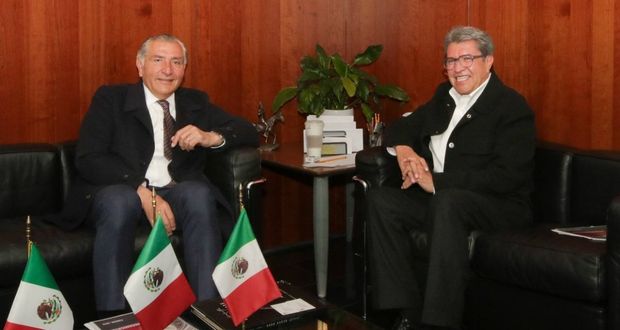 Para abordar rezago legislativo, Monreal y Segob se reúnen
