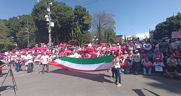 En Puebla, exigen que SCJN invalide reforma electoral; no apoyan a PAN ni PRI