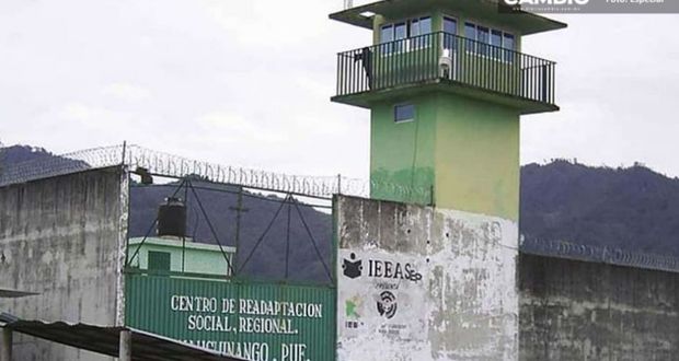 En penal de Huauchinango aseguran 23 gramos de cristal
