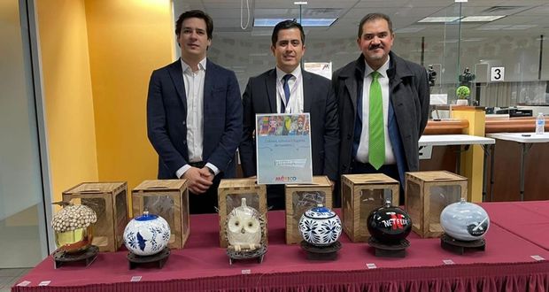Exponen emprendedores poblanos productos en consulados de California: Economía
