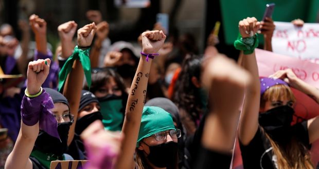 Marcha del 8M en Puebla: aborto legal, freno a transfobia y combatir violencia