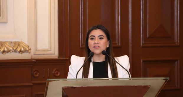 Olimpia Coral llama a sensibilizar a policías ante manifestaciones de mujeres