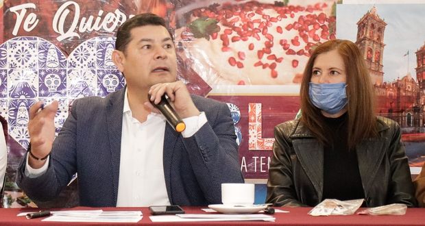 Por candidatura de Morena en Puebla, sin confrontación con Mier: Armenta