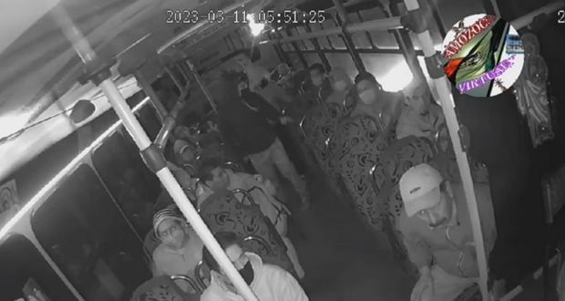 A mano armada, asaltan a pasajeros de ruta 86 en Amozoc
