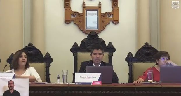 Cabildo aprueba renuncia de Silvia Tanús; va a Congreso local
