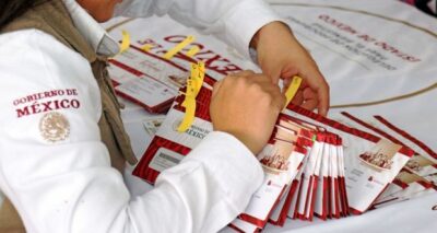 Comunicado conjunto 10 Entrega Gobierno de México medios de pago de La Escuela es Nuestra y Jóvenes Construyendo el Futuro en el Edomex